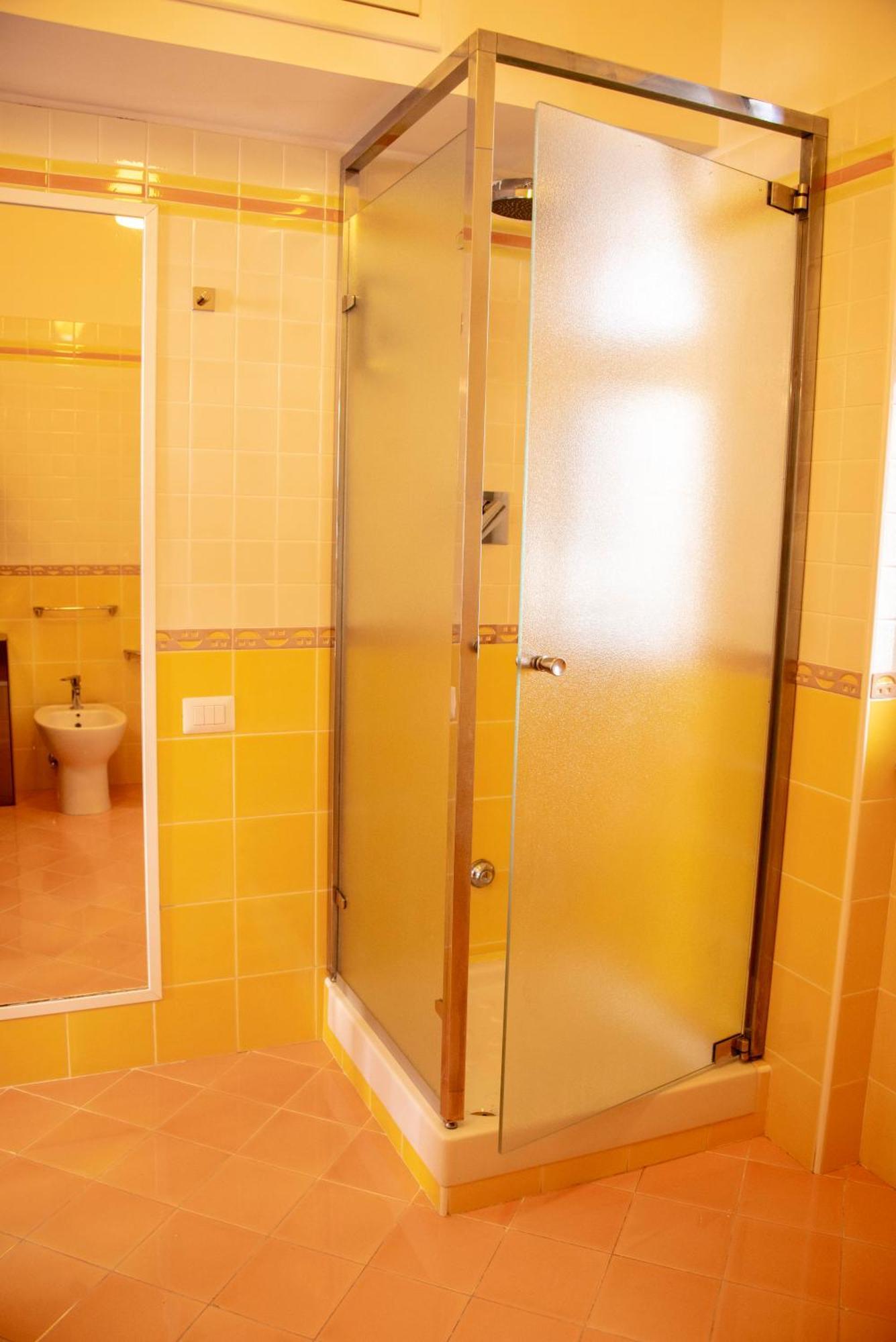 Reginella Guest House Salerno Luaran gambar